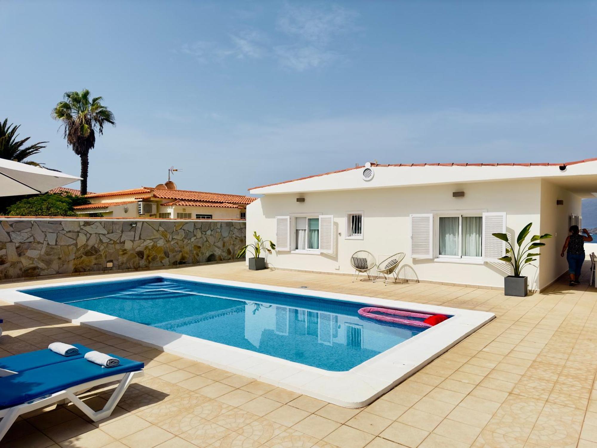 Beachfront Villa And Pool Puerto de Santiago  Exterior foto