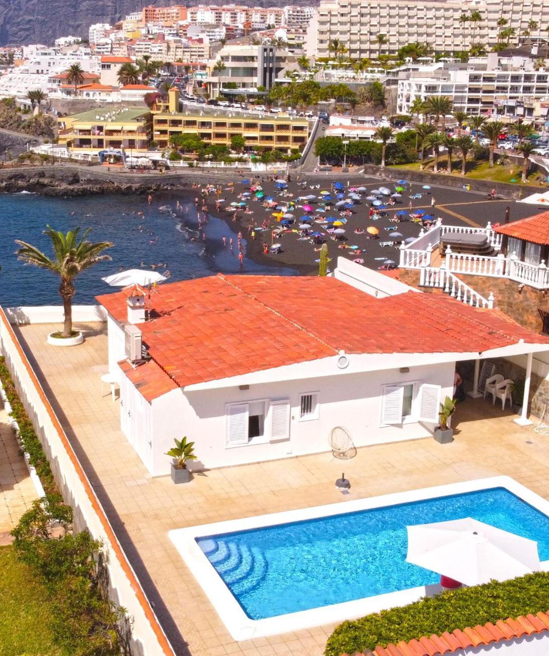 Beachfront Villa And Pool Puerto de Santiago  Exterior foto